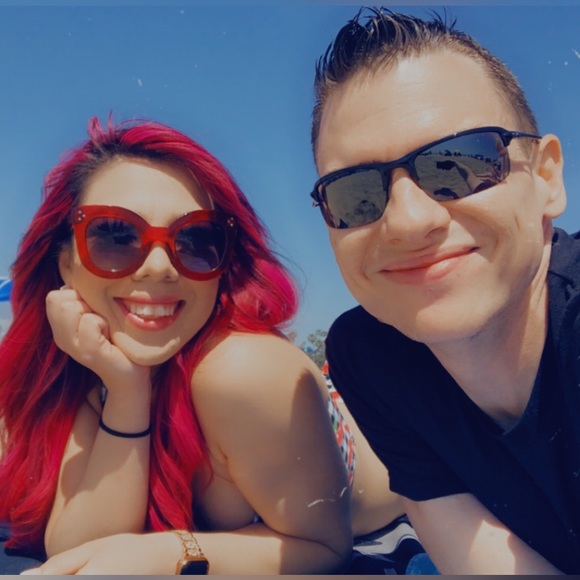 Meet your Posher, Gene - Picture 6 of 15